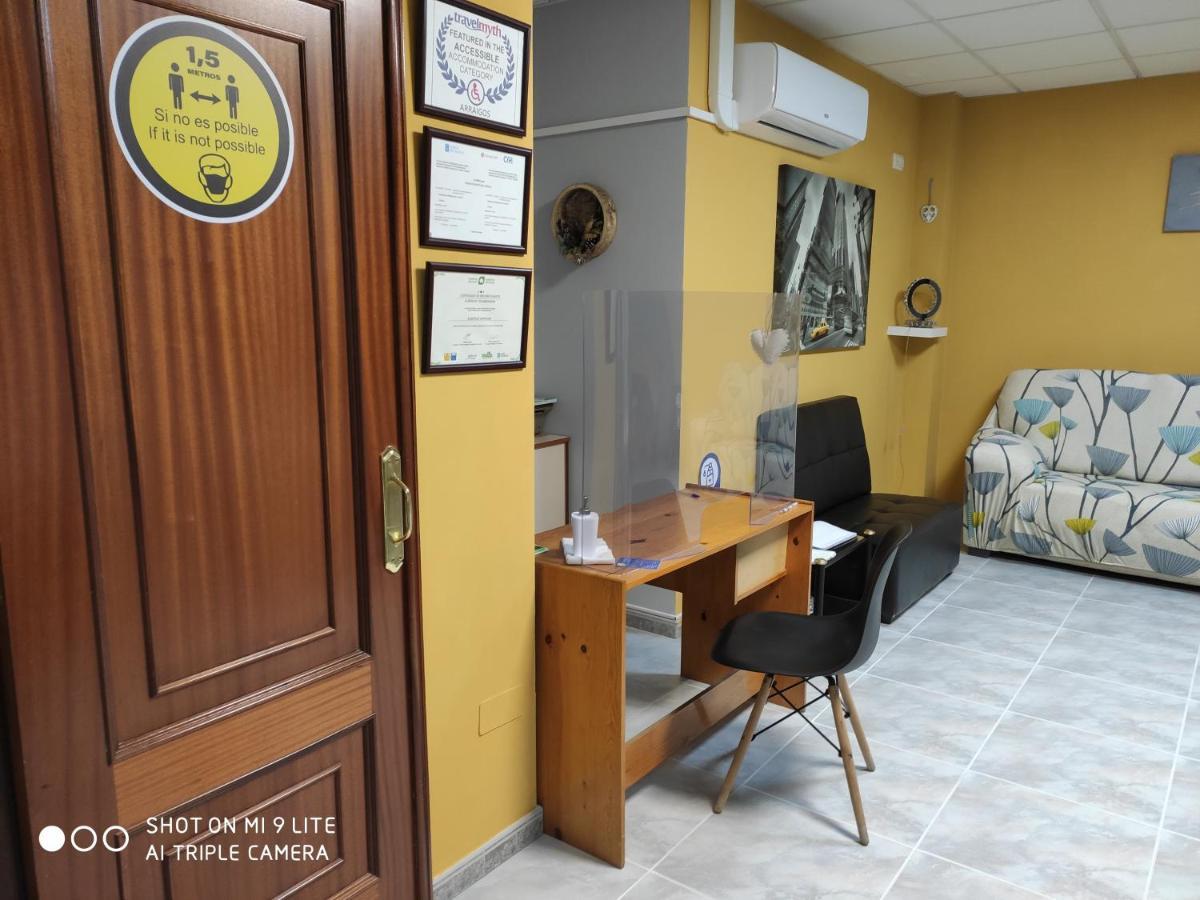 Auberge de jeunesse Arraigos à Melide Extérieur photo